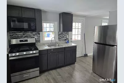 116 Rosette Street, Waterbury, CT 06708 - Photo 3