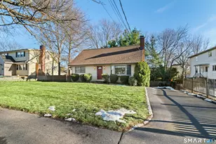 378 High St, Fairfield, CT 06824 - Photo 23