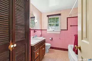 378 High St, Fairfield, CT 06824 - Photo 15