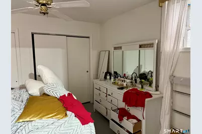 20 Wardwell Street, Stamford, CT 06902 - Photo 17