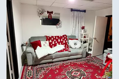 20 Wardwell Street, Stamford, CT 06902 - Photo 13