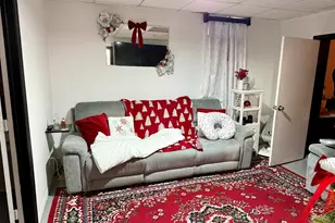 20 Wardwell St, Stamford, CT 06902 - Photo 13