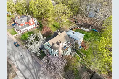 40 Maple Grove Avenue, Norwich, CT 06360 - Photo 3