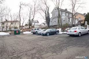 24 Home Ct, Stamford, CT 06902 - Photo 15