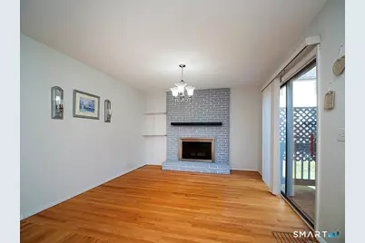 19 Hampton Park #19, Branford, CT 06405 - Photo 5