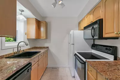 58 Edgewood Avenue #58, New Haven, CT 06518 - Photo 9