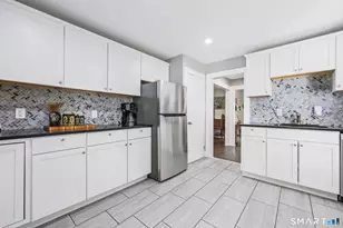 3 Hine St, Seymour, CT 06483 - Photo 13