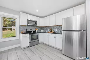 3 Hine St, Seymour, CT 06483 - Photo 11