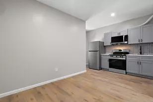 140 Grand St, Waterbury, CT 06702 - Photo 9