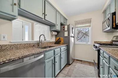 59 Old Post Road #APT F1, Clinton, CT 06413 - Photo 15