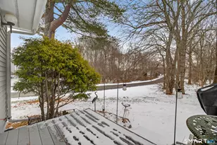 59 Old Post Rd, Clinton, CT 06413 - Photo 27
