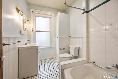 144 Beacon Avenue, New Haven, CT 06512 - Photo 9