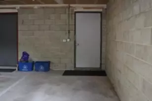 8 Oakwood Ave, Norwalk, CT 06850 - Photo 13