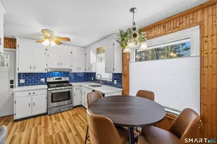 12 Beach Park Rd, Clinton, CT 06413 - Photo 15