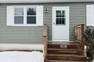 142 Meridian St, Groton, CT 06340 - Photo 1