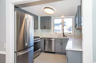 11 Eleanor Pl, Newington, CT 06111 - Photo 15