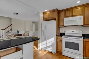 2 Esterly Farms Rd, Madison, CT 06443 - Photo 13