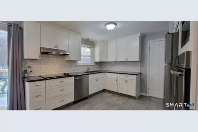 19 Klan Drive, Wolcott, CT 06716 - Photo 9