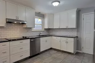 19 Klan Dr, Wolcott, CT 06716 - Photo 9