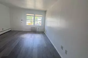 155 Birdseye St, Bridgeport, CT 06604 - Photo 7