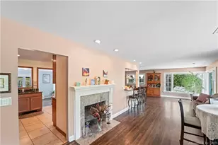 23 Sunset Hill Rd, Brookfield, CT 06804 - Photo 9