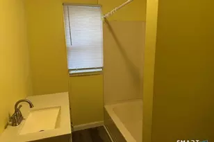 126 Smith St, Derby, CT 06418 - Photo 9