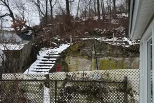 126 Smith St, Derby, CT 06418 - Photo 5