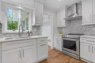 16 Willoughby Rd, Shelton, CT 06484 - Photo 13