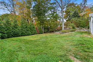 16 Willoughby Rd, Shelton, CT 06484 - Photo 33