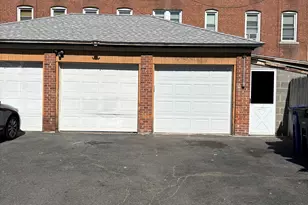 552 Franklin Ave, Hartford, CT 06114 - Photo 3