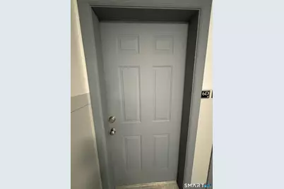 213 Golden Hill Street #6D, Bridgeport, CT 06604 - Photo 5