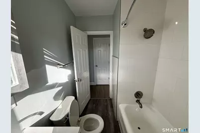 213 Golden Hill Street #6D, Bridgeport, CT 06604 - Photo 13