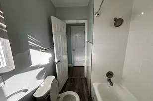 213 Golden Hill St, Bridgeport, CT 06604 - Photo 13