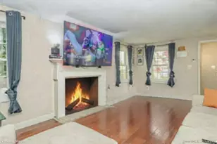 30 Winfield Dr, Stratford, CT 06615 - Photo 11