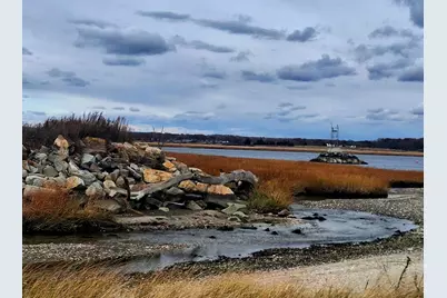 30 Winfield Drive, Stratford, CT 06615 - Photo 33