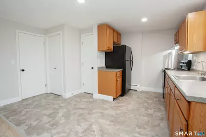 366 Albany Turnpike, Canton, CT 06019 - Photo 7