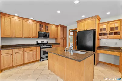 72 Congress Avenue, Shelton, CT 06484 - Photo 11