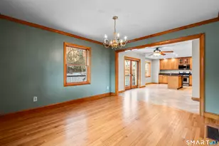 72 Congress Ave, Shelton, CT 06484 - Photo 13