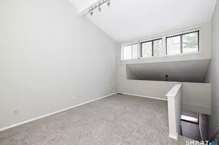 25 Stanley St, West Hartford, CT 06107 - Photo 15