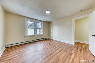 73 Cabot St, Hartford, CT 06112 - Photo 31