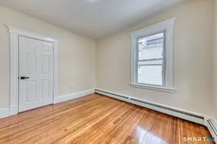 73 Cabot St, Hartford, CT 06112 - Photo 9