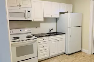 956 Capitol Ave, Hartford, CT 06106 - Photo 7