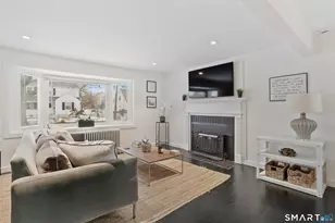 671 Fairview Ave, Bridgeport, CT 06606 - Photo 3