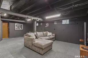 671 Fairview Ave, Bridgeport, CT 06606 - Photo 23