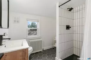 671 Fairview Ave, Bridgeport, CT 06606 - Photo 19