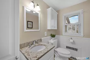 122 Richard St, West Hartford, CT 06119 - Photo 13