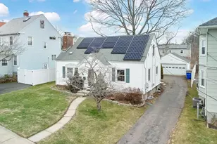 122 Richard St, West Hartford, CT 06119 - Photo 3