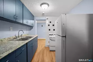 87 Amity St, Hartford, CT 06106 - Photo 35