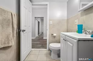 87 Amity St, Hartford, CT 06106 - Photo 9