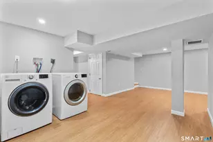 755 Old Town Rd, Bridgeport, CT 06606 - Photo 33